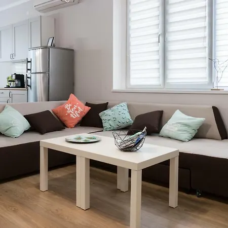 Bright And Cozy 2bd Flat In Centre By Flat Mаnager 公寓 普罗夫迪夫