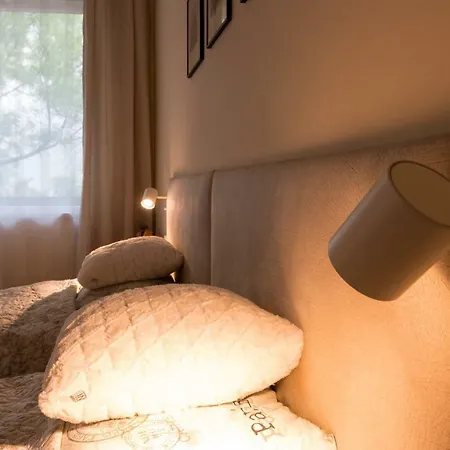 Bright And Cozy 2bd Flat In Centre By Flat Mаnager * 플로브디프