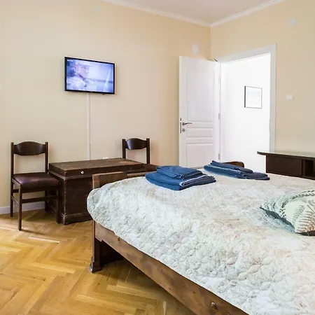Bright And Cozy 2bd Flat In Centre By Flat Mаnager 普罗夫迪夫