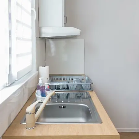 Bright And Cozy 2bd Flat In Centre By Flat Mаnager 플로브디프